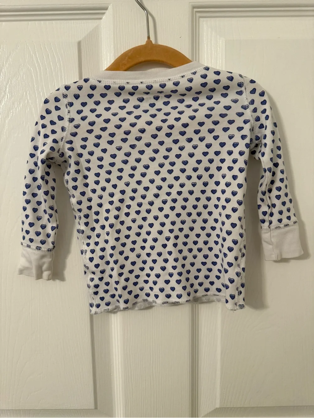 Roller Rabbit White Long-Sleeve Henley with Blue Heart Print